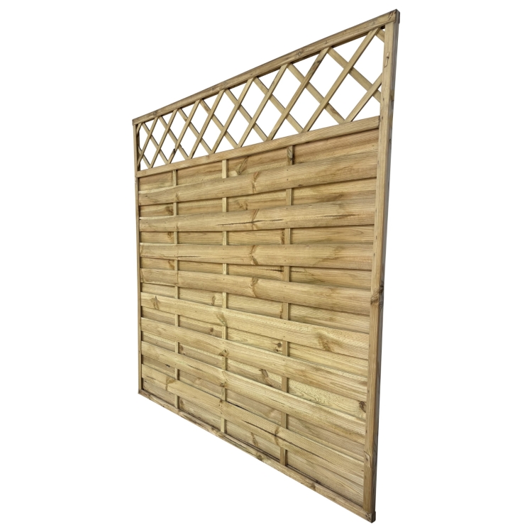 plot-lamelowy-z-kratka-180x180-drewniany