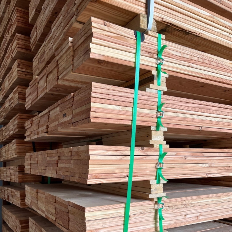 deski-modrzewiowe-15x150x1800-palety-48-sztuk