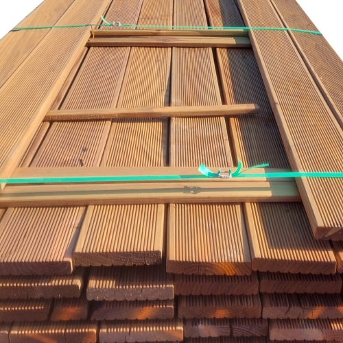 deski-modzrewiowe-ryflowane-brazowe-25x130x2500-44-sztuki-klasa-b