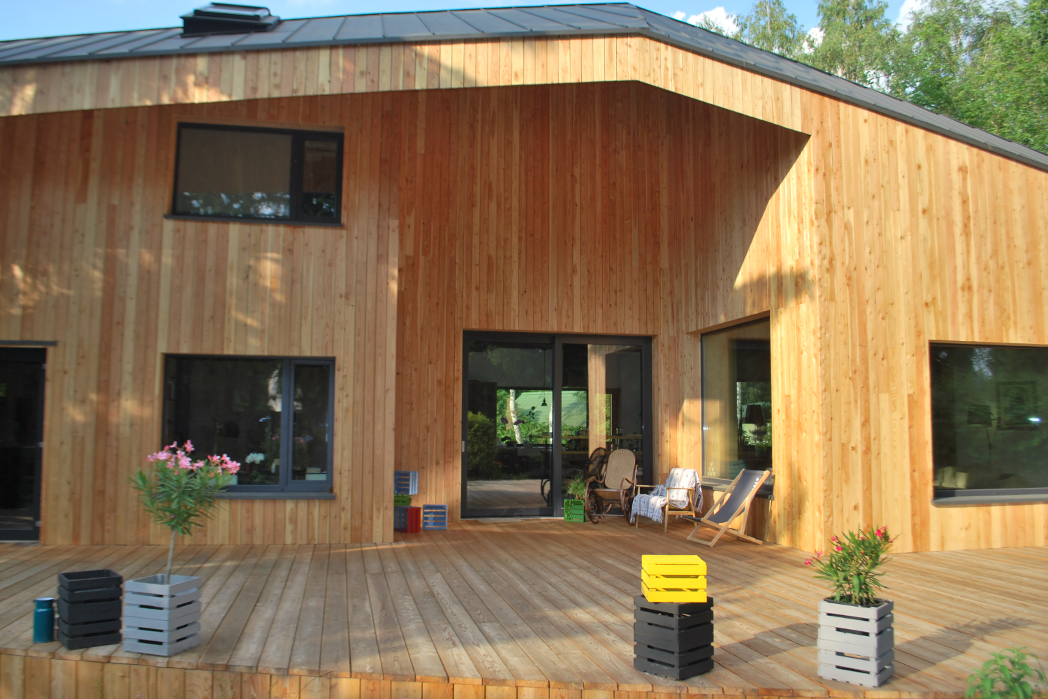 Drewniana elewacja– naturalne wykończenie, które odmieni wygląd Twojego domu